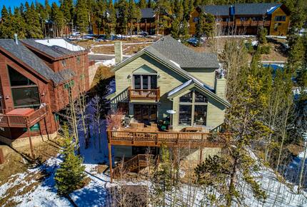 Breathtaking Mountain View Chalet - Breckenridge, Colorado