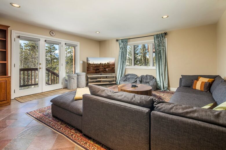 Breathtaking Mountain View Chalet - Breckenridge, Colorado