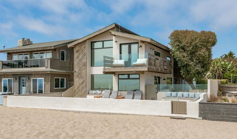 Ventura Designer Beach House on the Sand - Ventura, California