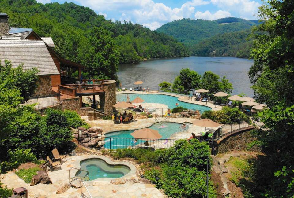 Walk to Lake Club Amenities within 100 Yards of Our Cottage