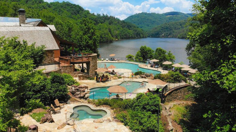 Walk to Lake Club Amenities within 100 Yards of Our Cottage