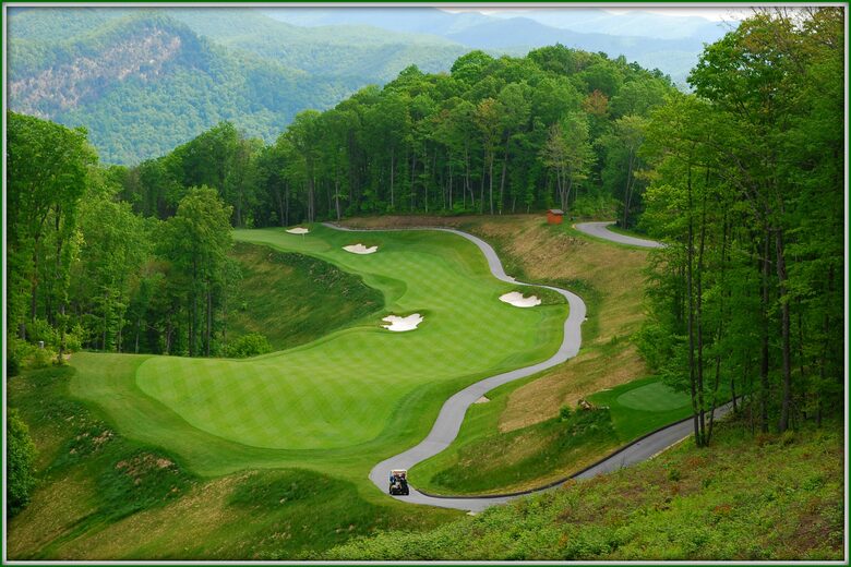 Mountain Top Golf within a 5 minute drive from our cottage