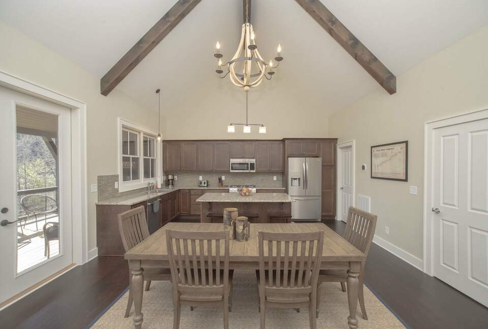 Saddle Notch Villa #9 - Bear Lake Reserve - Tuckasegee, North Carolina