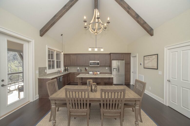 Saddle Notch Villa #9 - Bear Lake Reserve - Tuckasegee, North Carolina