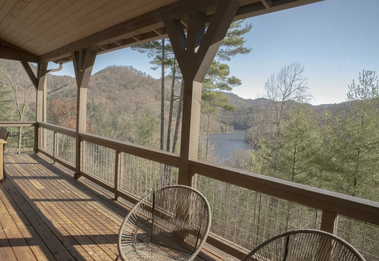 Saddle Notch Villa #9 - Bear Lake Reserve - Tuckasegee, North Carolina