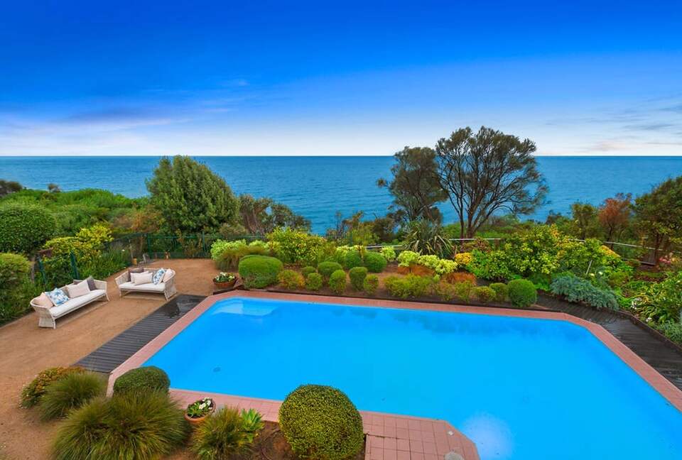 Mount Eliza Retreat - Melbourne, Australia