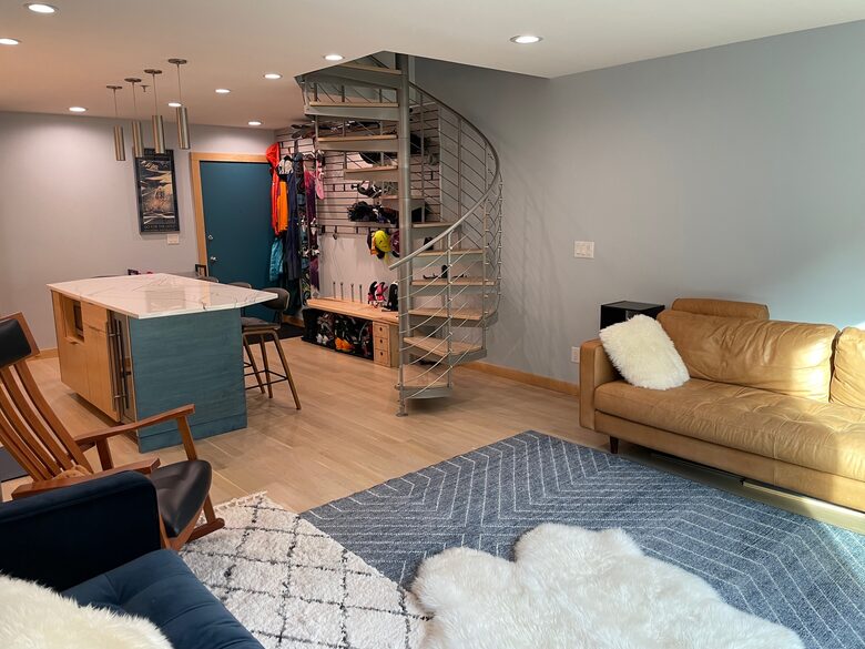 El Skondo Slope-Side Residence — Ski-in/Ski-out! - Girdwood, Alaska