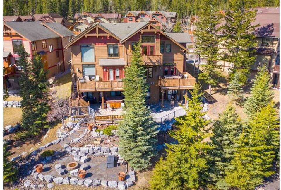 Rocky Mountain Gem - perfect for families! - Canmore, Canada