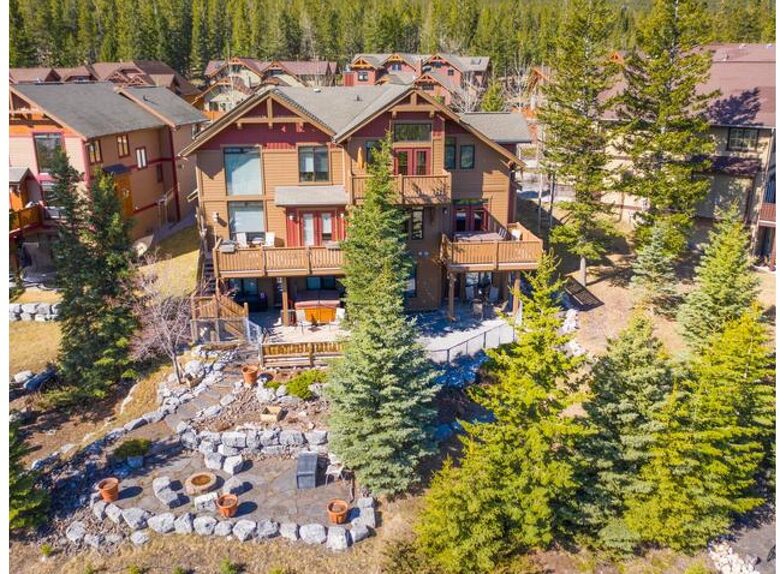 Rocky Mountain Gem - perfect for families! - Canmore, Canada