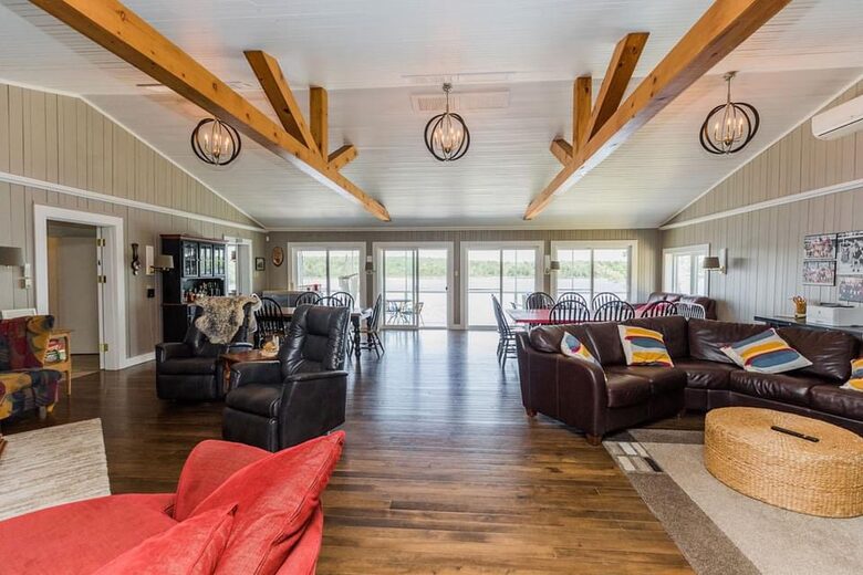 North Lake Lodge - North Lake Parish, Canada