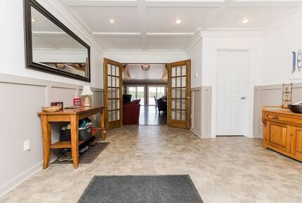 North Lake Lodge - North Lake Parish, Canada