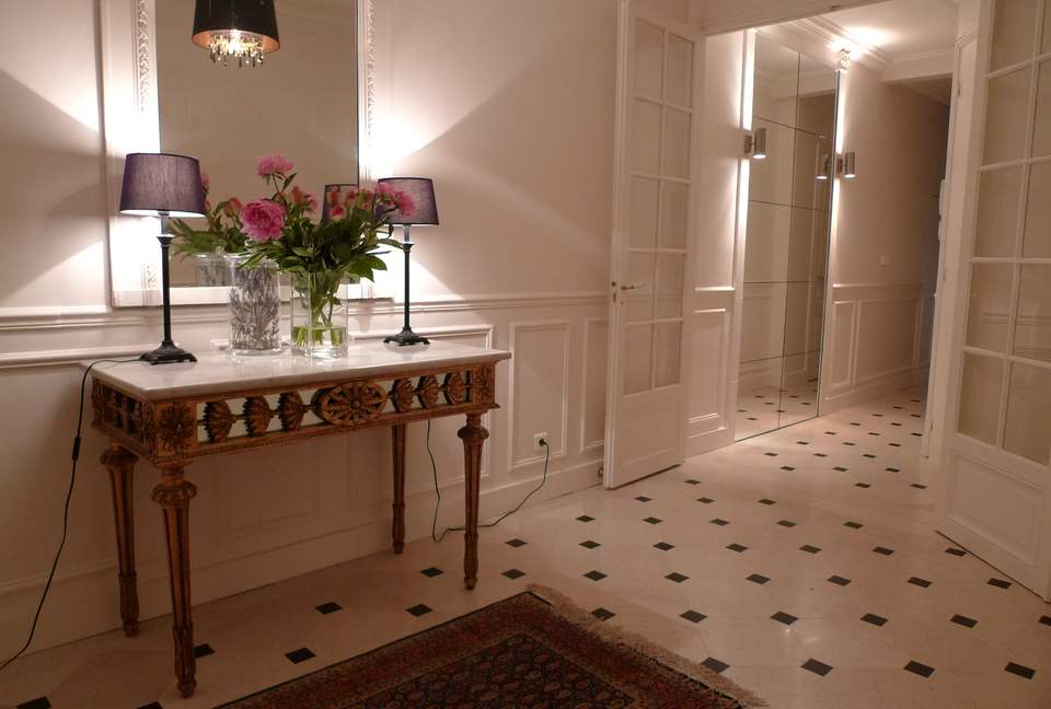 Saxe-Breteuil, Paris 7th - Paris, France