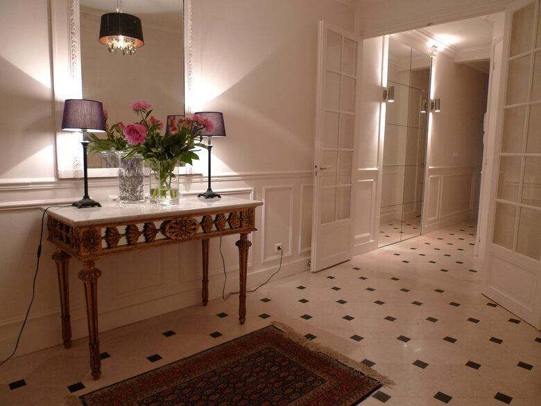 Saxe-Breteuil, Paris 7th - Paris, France