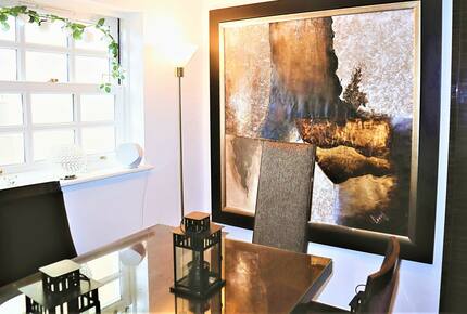 The Luxurious Ludgrove Hall - London, United Kingdom