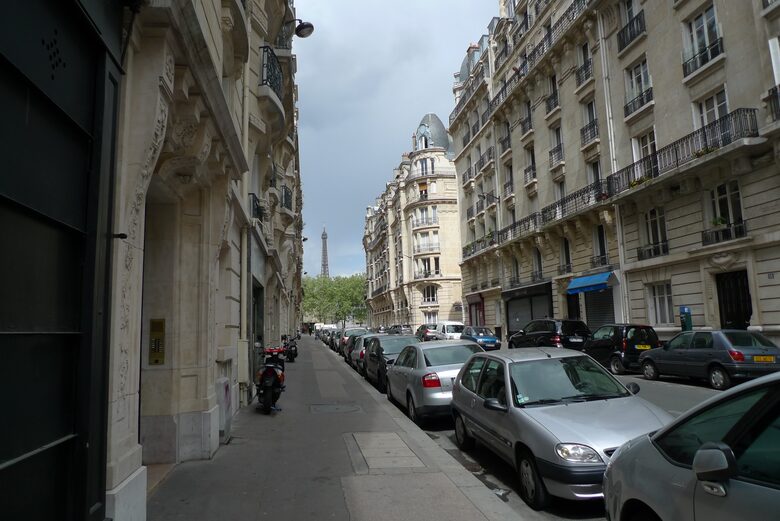 Saxe-Breteuil, Paris 7th - Paris, France