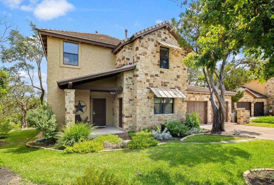 Lake Travis - Hollows Resort Lakeview Casita - Jonestown, Texas