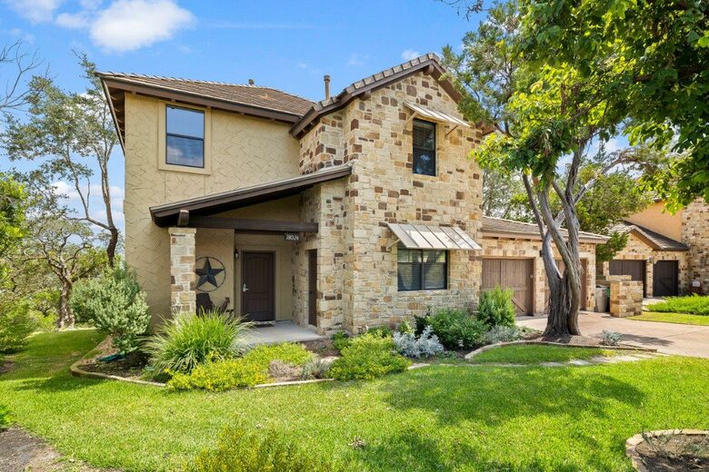 Lake Travis - Hollows Resort Lakeview Casita - Jonestown, Texas