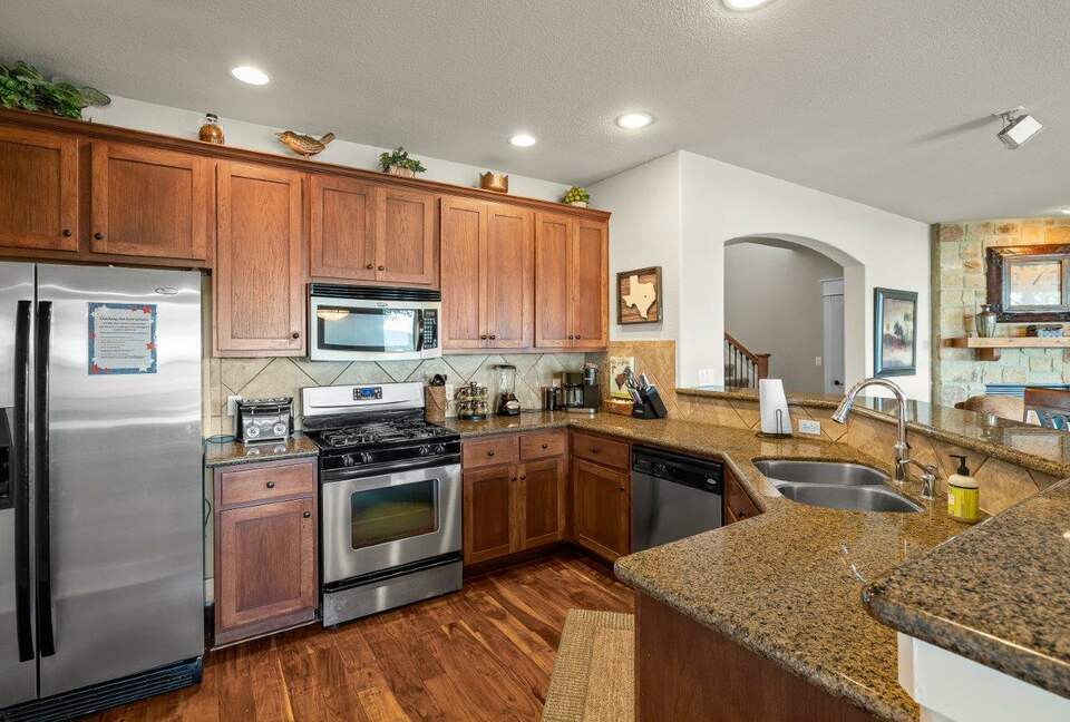 Lake Travis - Hollows Resort Lakeview Casita - Jonestown, Texas