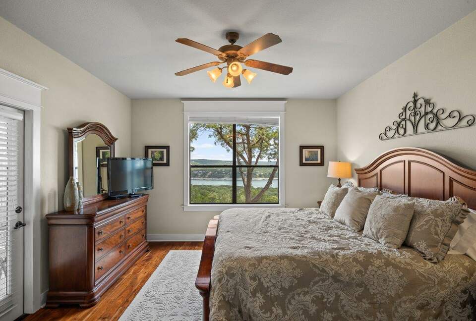 Lake Travis - Hollows Resort Lakeview Casita - Jonestown, Texas