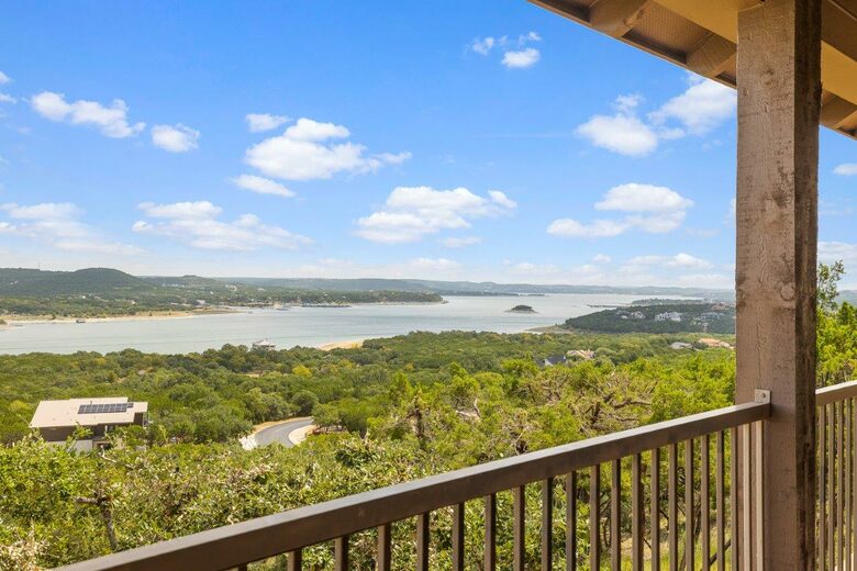 Lake Travis - Hollows Resort Lakeview Casita - Jonestown, Texas