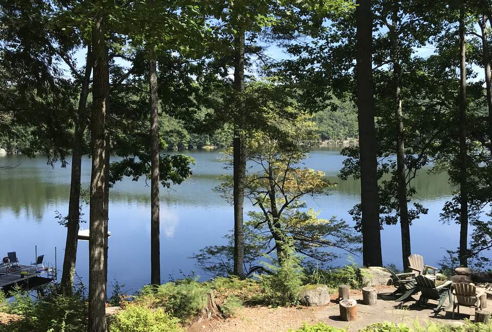 The Lakehouse - New Hampton, New Hampshire