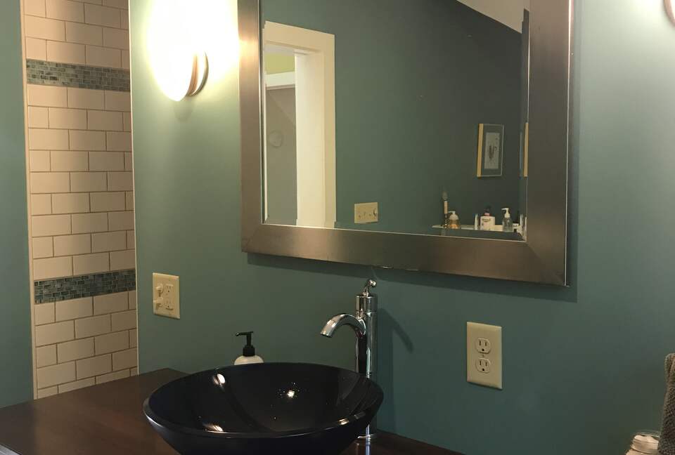 The Lakehouse - New Hampton, New Hampshire