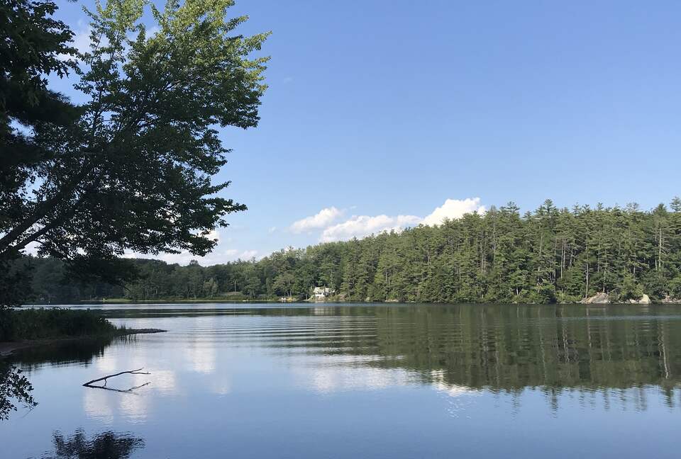 The Lakehouse - New Hampton, New Hampshire