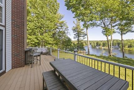 Luxury Mt. Wachusett Boston Lakehouse - Westminster, Massachusetts