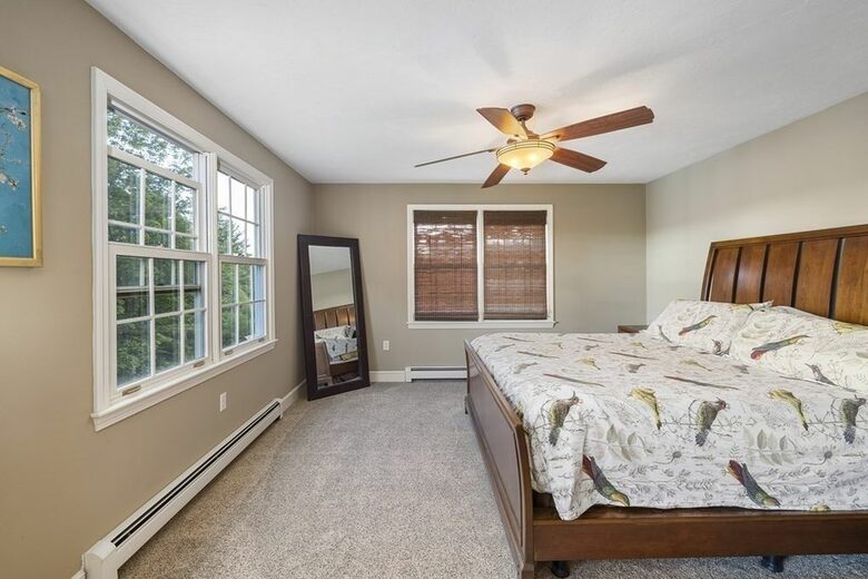 Luxury Mt. Wachusett Boston Lakehouse - Westminster, Massachusetts