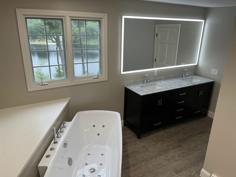 Luxury Mt. Wachusett Boston Lakehouse - Westminster, Massachusetts