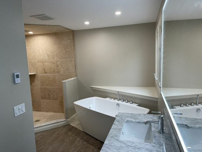 Luxury Mt. Wachusett Boston Lakehouse - Westminster, Massachusetts