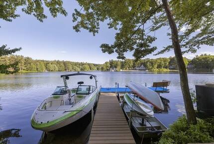 Luxury Mt. Wachusett Boston Lakehouse - Westminster, Massachusetts