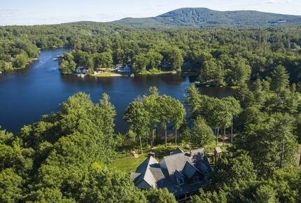 Luxury Mt. Wachusett Boston Lakehouse - Westminster, Massachusetts
