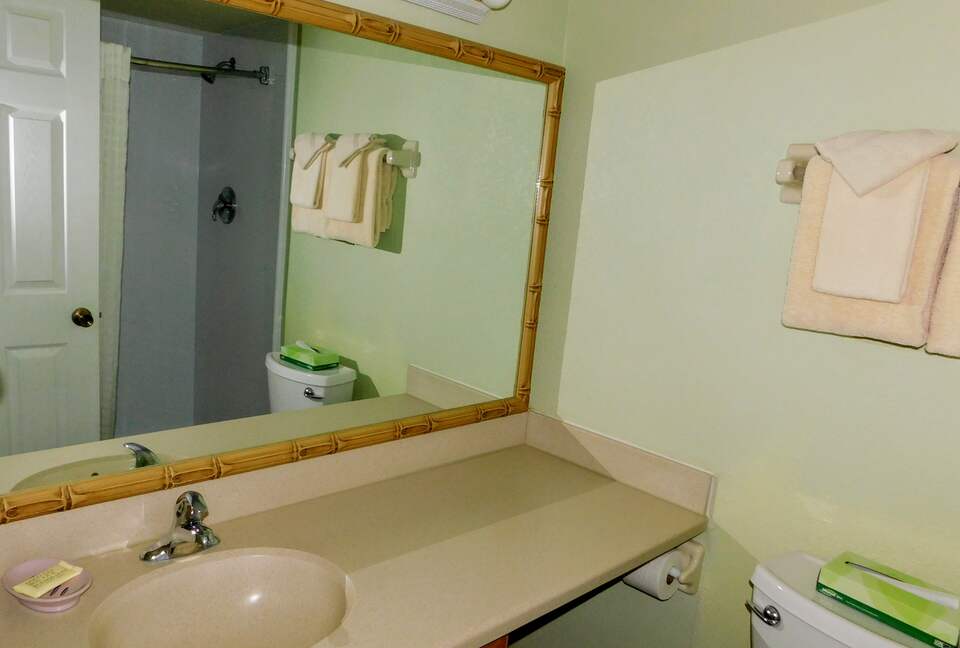 Marine Terrace, 2 BR Oceanfront - Daytona Beach, Florida