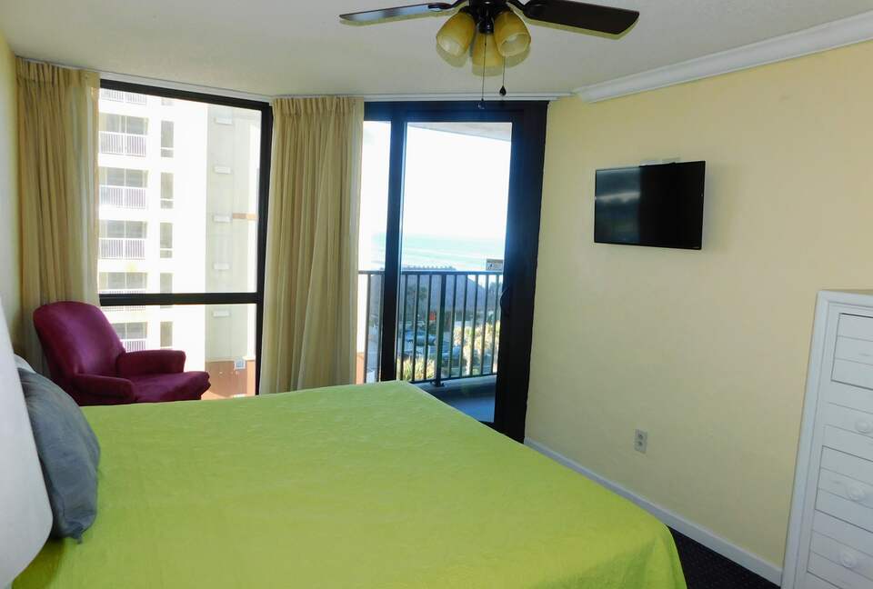 Marine Terrace, 2 BR Oceanfront - Daytona Beach, Florida