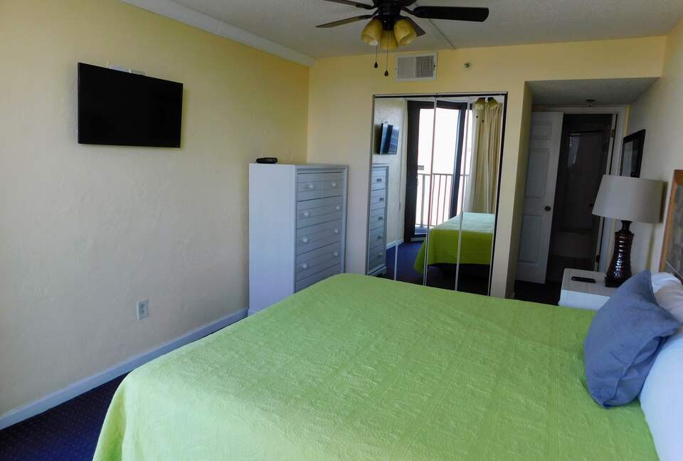 Marine Terrace, 2 BR Oceanfront - Daytona Beach, Florida