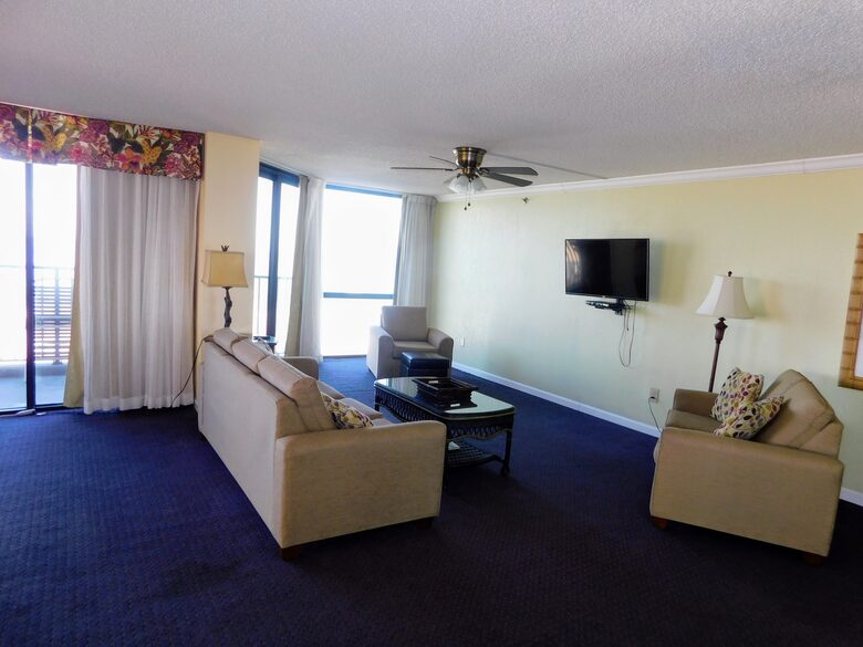 Marine Terrace, 2 BR Oceanfront - Daytona Beach, Florida