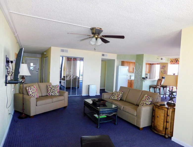 Marine Terrace, 2 BR Oceanfront - Daytona Beach, Florida