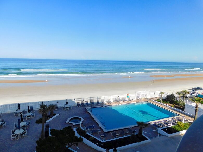 Marine Terrace, 2 BR Oceanfront - Daytona Beach, Florida