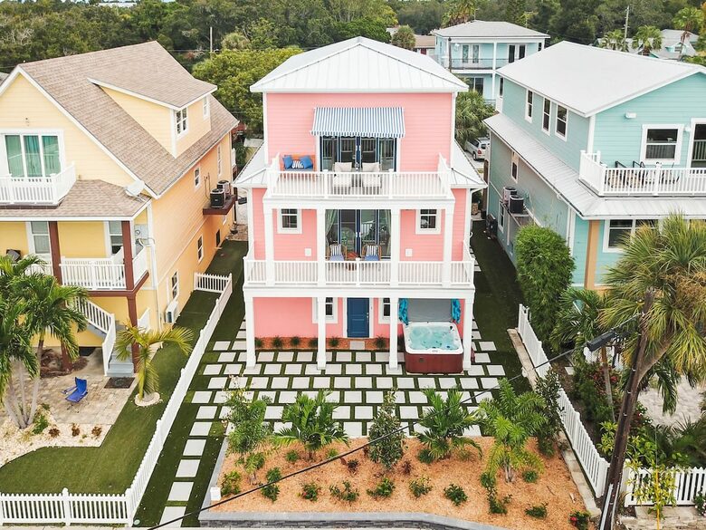 Luxury Coastal Home, Gulfport Waterfront District - Gulfport, Florida