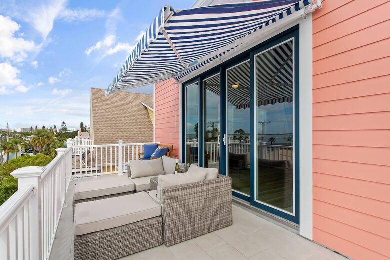 Luxury Coastal Home, Gulfport Waterfront District - Gulfport, Florida