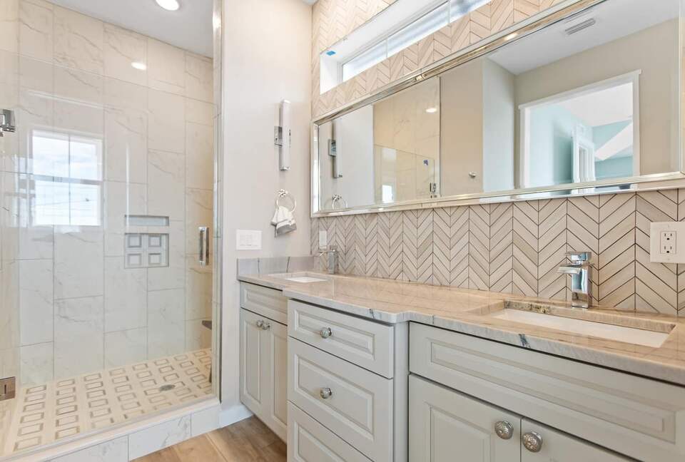 Luxury Coastal Home, Gulfport Waterfront District - Gulfport, Florida