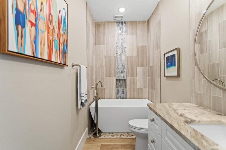 Luxury Coastal Home, Gulfport Waterfront District - Gulfport, Florida