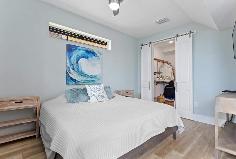 Luxury Coastal Home, Gulfport Waterfront District - Gulfport, Florida