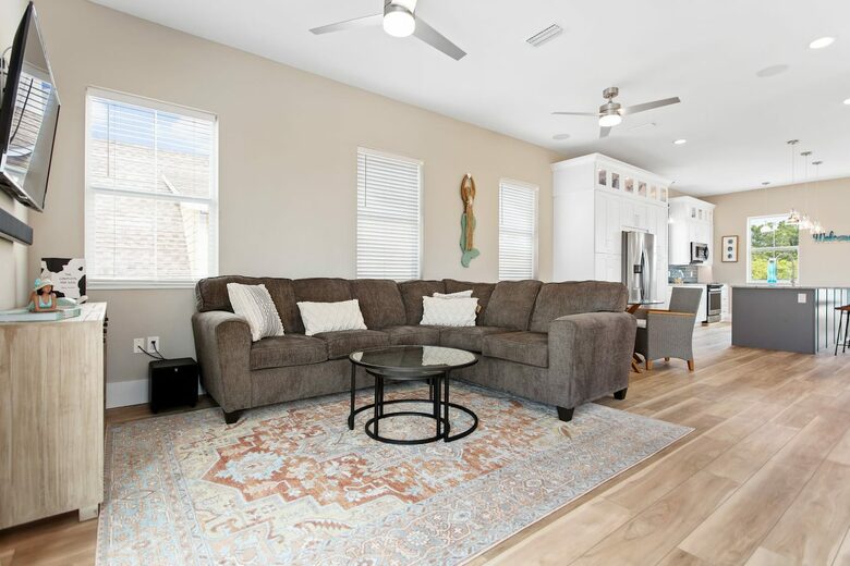 Luxury Coastal Home, Gulfport Waterfront District - Gulfport, Florida