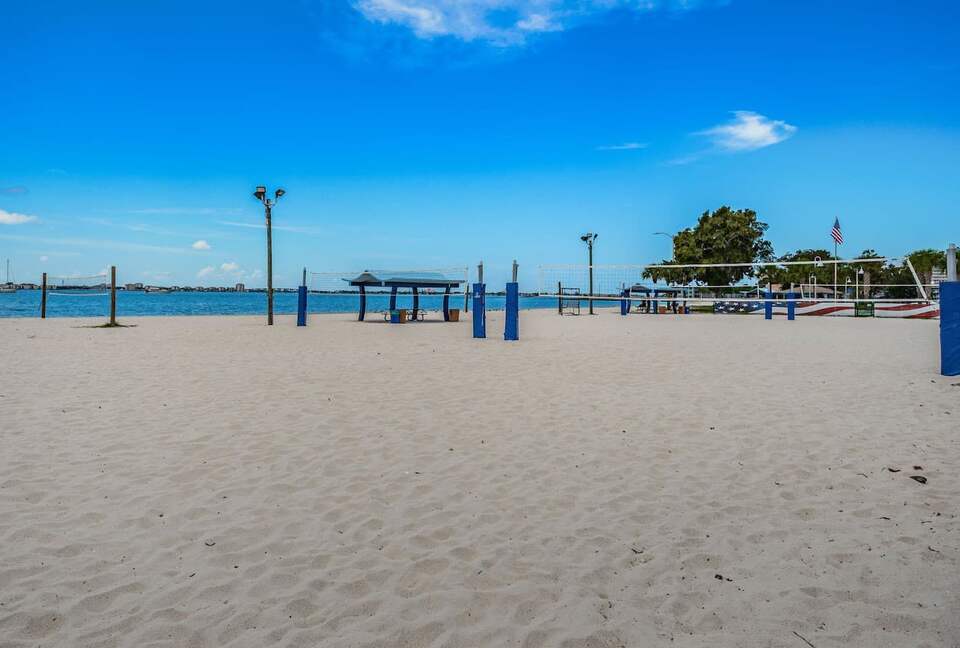 Luxury Coastal Home, Gulfport Waterfront District - Gulfport, Florida