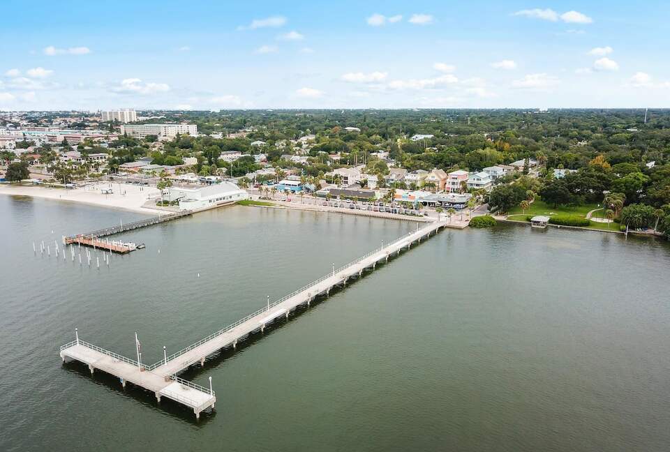 Luxury Coastal Home, Gulfport Waterfront District - Gulfport, Florida