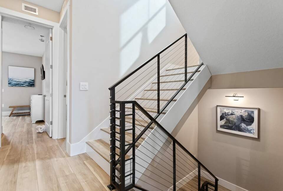 Luxury Coastal Home, Gulfport Waterfront District - Gulfport, Florida