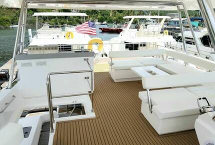 Virgin Motor Yachts -  Leopard 51PC Power Catamaran - Tortola, Virgin Islands, British