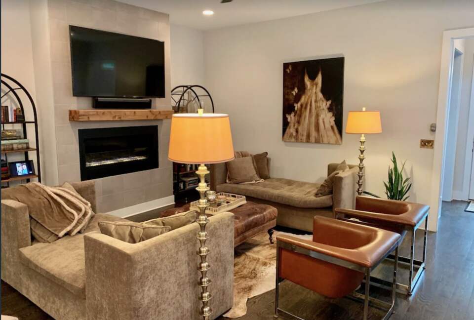 Edgehill Luxury - Nashville, Tennessee